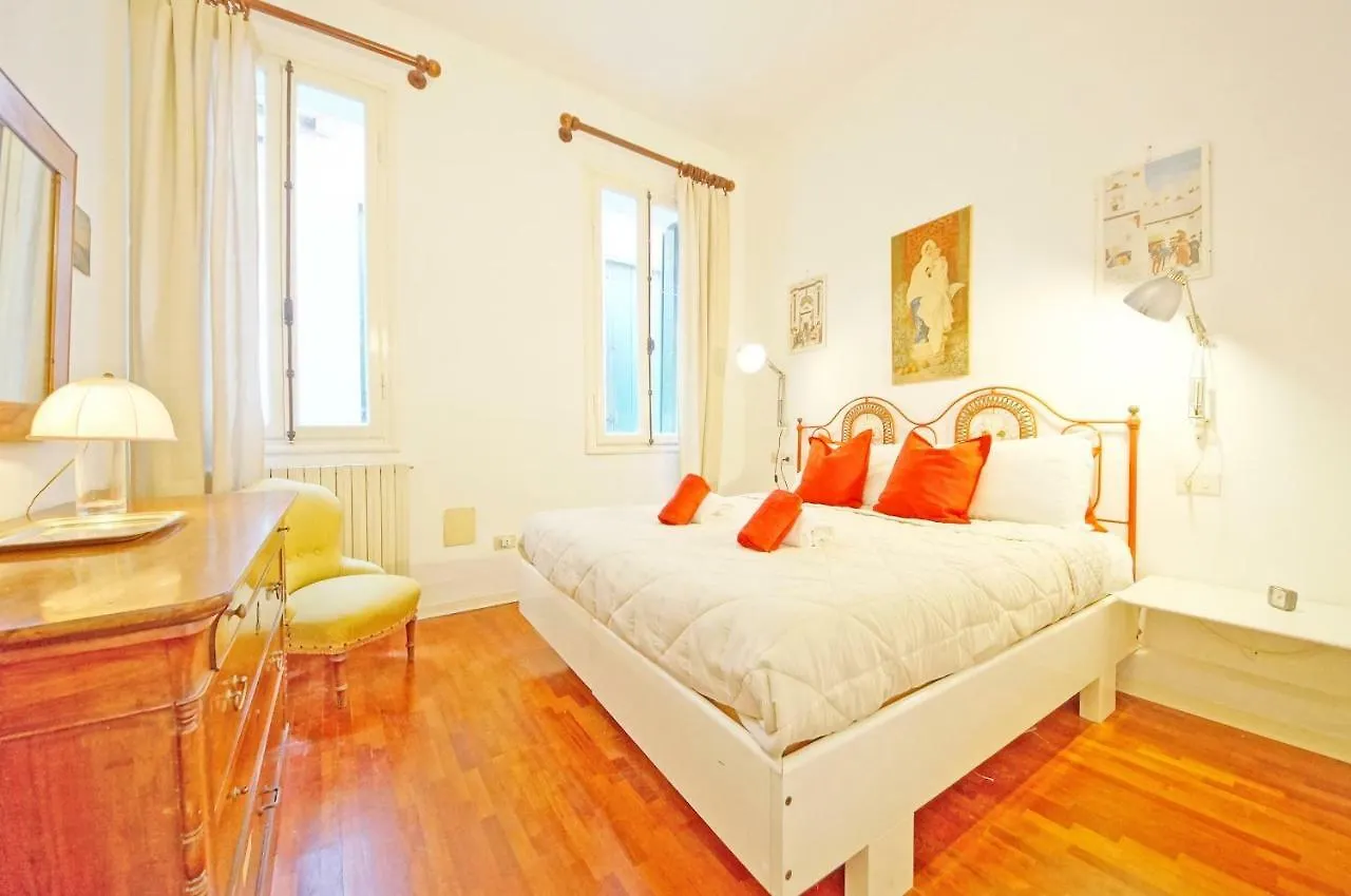 Dolcevita Apartments N 241 Venice Italy